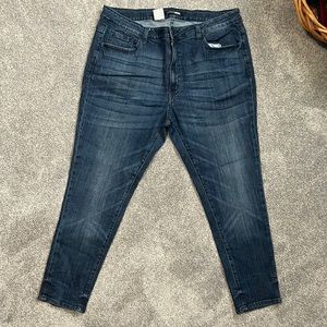 Fashion Nova Skinny Jeans